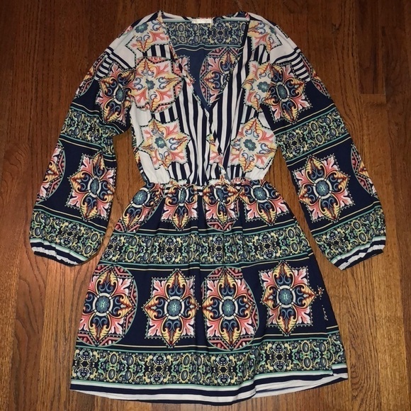 Women’s Long Sleeve Dress - Picture 8 of 15